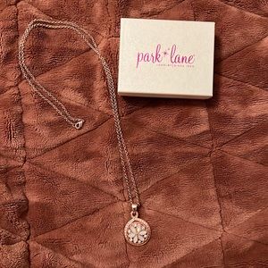 Park Lane Rose Gold necklace with gemstones